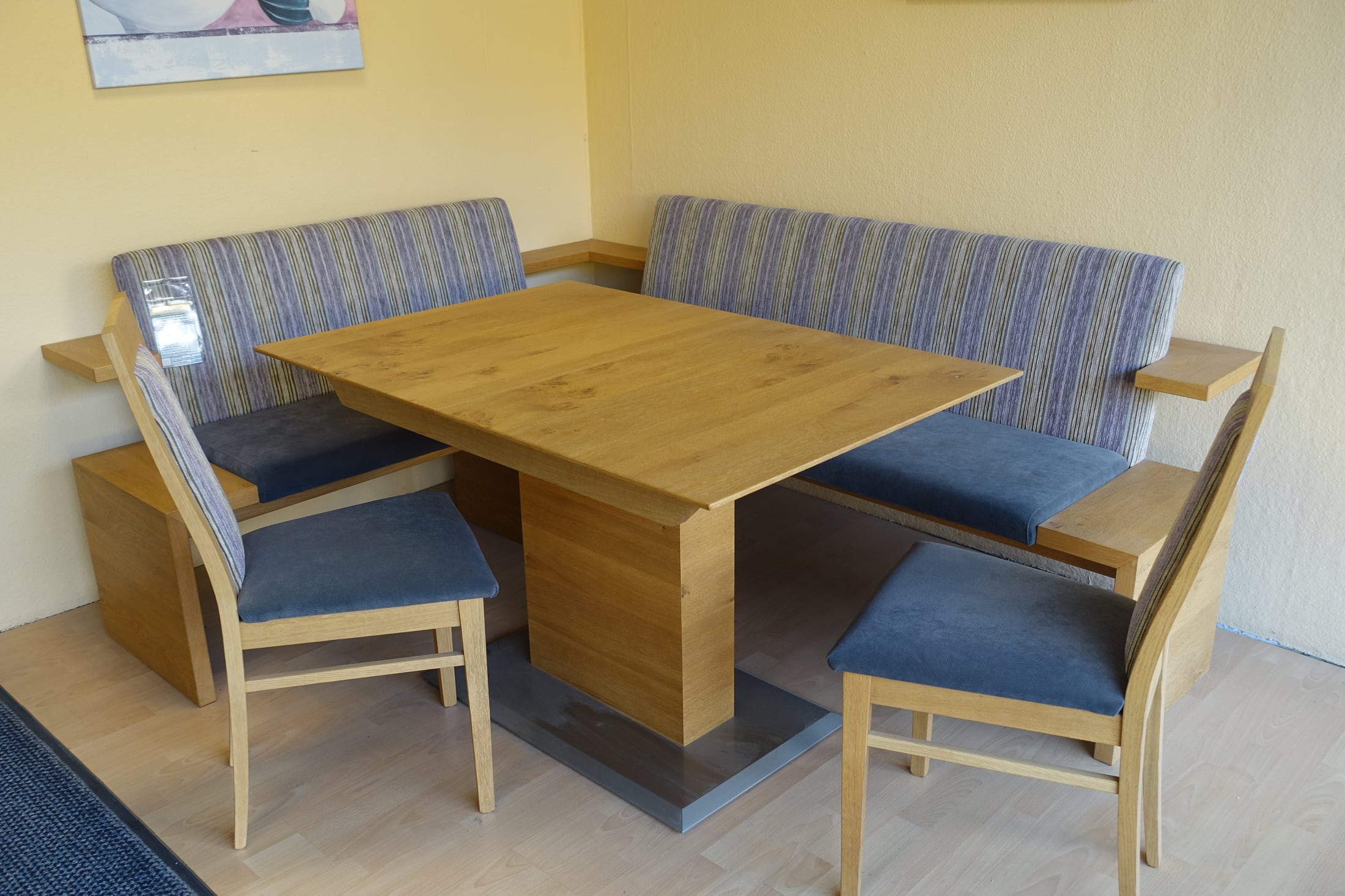 Eckbankgruppe in Wildeiche 178 x 218 cm mit Auszugtisch – Bild 1