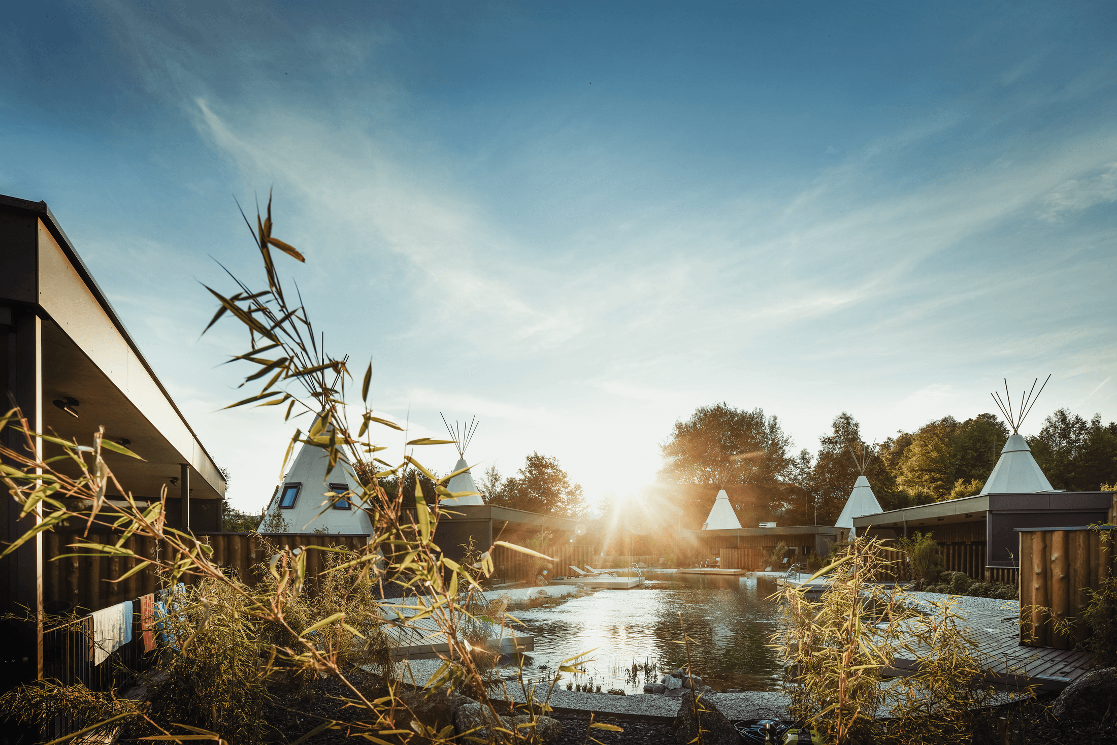 4* Tipi Übernachtung für die ganze Familie – Bild 1