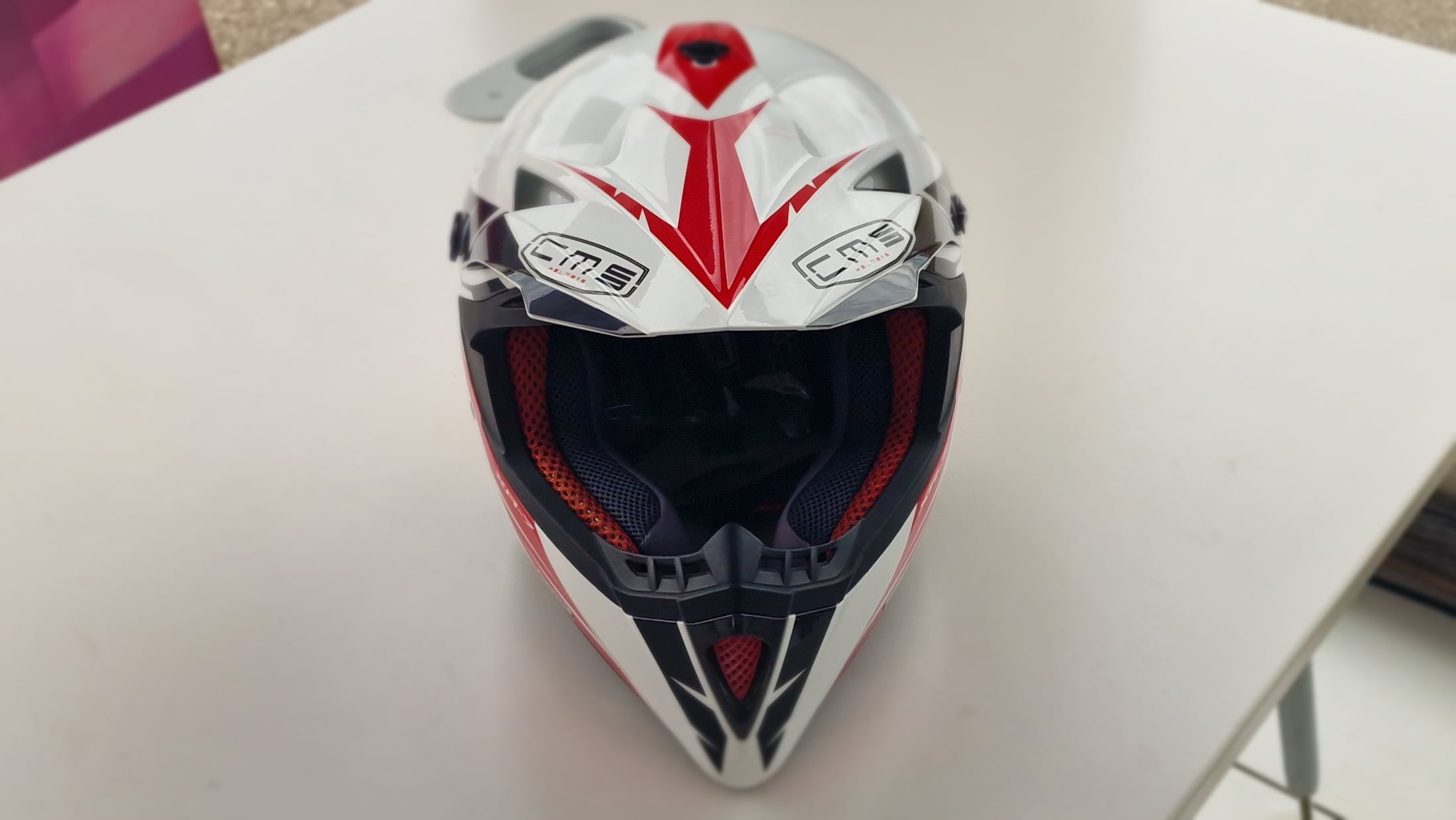 Sturzhelm CMS – Bild 1