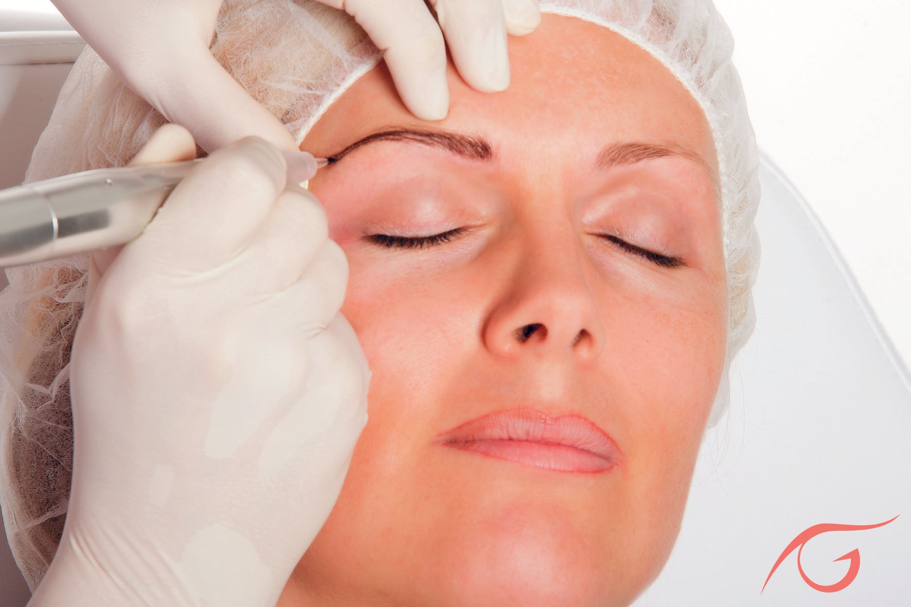 € 400,- WERTGUTSCHEIN Permanent Make-up – Bild 1