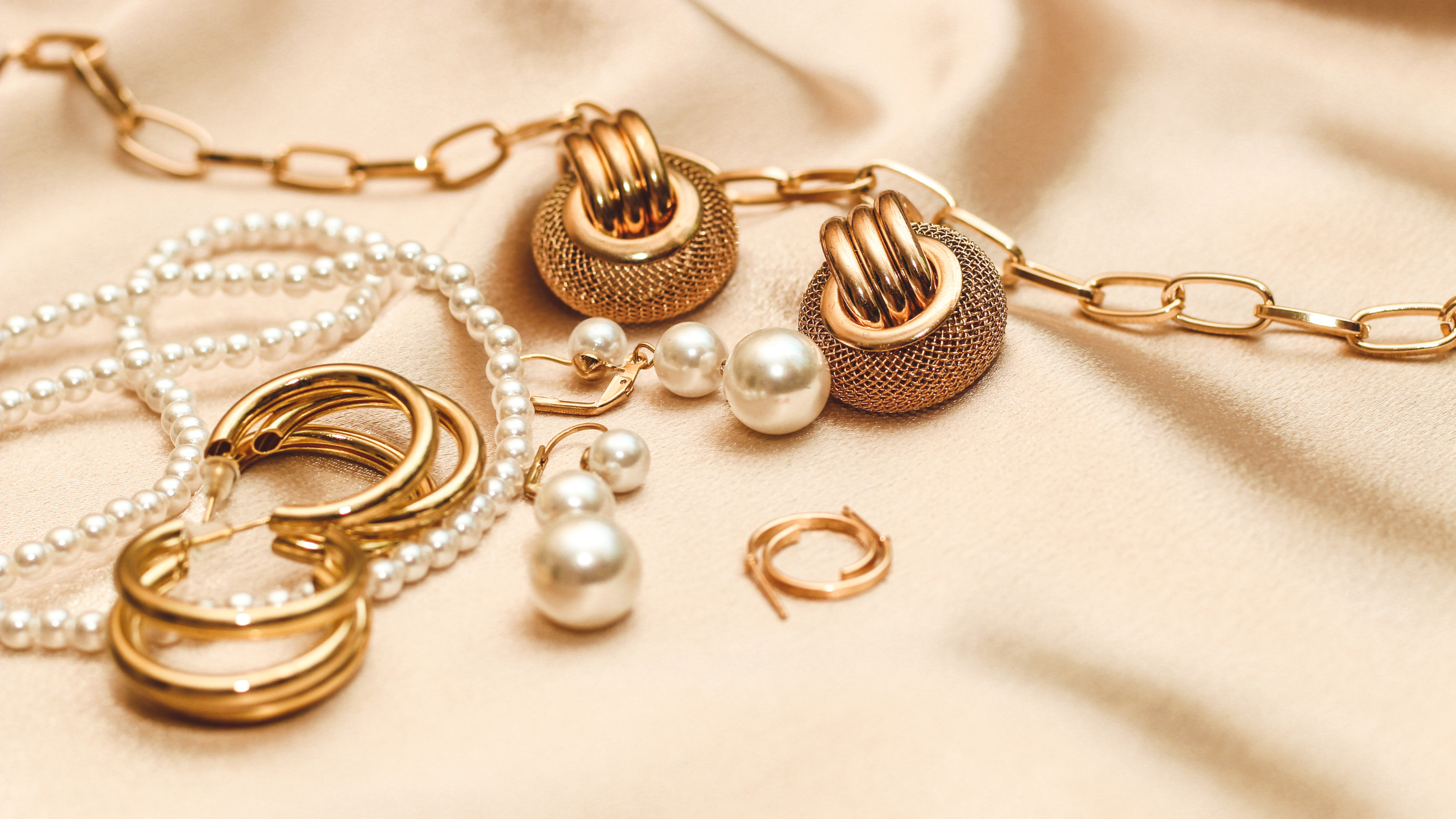 Uhren / Schmuck